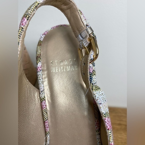 Stuart Weitzman Logoyork Jacquard Wedge Peep Toe Pump Pink Size 8. - Picture 4 of 9